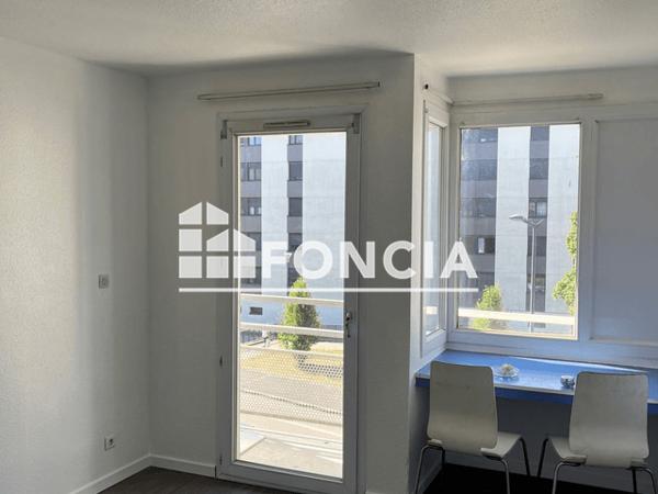 Location Studio meublé 18.1 m² - 9 RUE ALFRED DE MUSSET Grenoble 38100