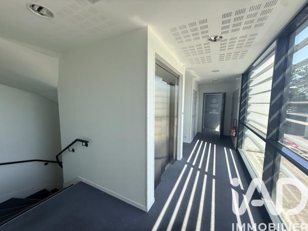 Murs commerciaux  à vendre 193 m² Chartres-de-Bretagne