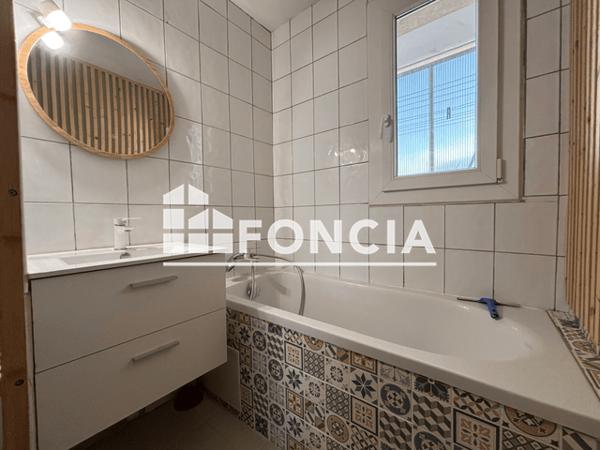 Location Appartement meublé 3 pièces 60.3 m² - Saint Martin D'hères 38400