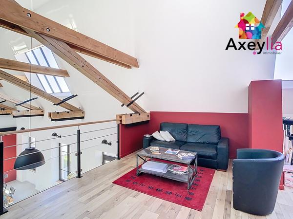 Roanne (42300) A VENDRE- ROANNE- LOFT AVEC TERRAIN ET PISCINE