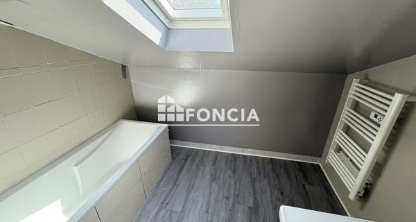 Location Maison 4 pièces 132.15 m² - Saint-nazaire-en-royans 26190