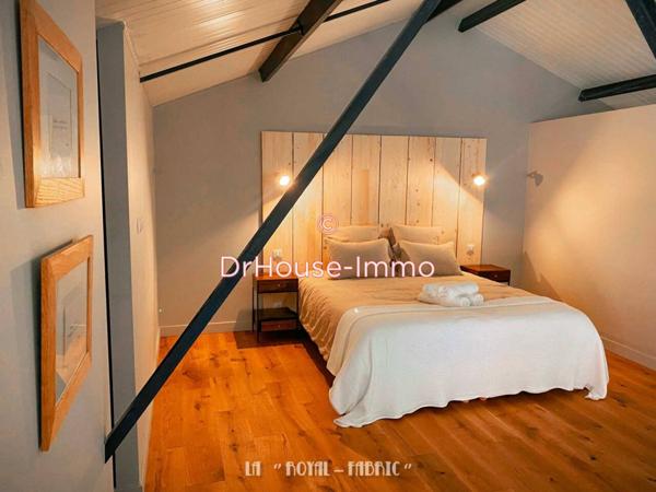 Loft / Atelier à louer 4 pièces de 120 m²