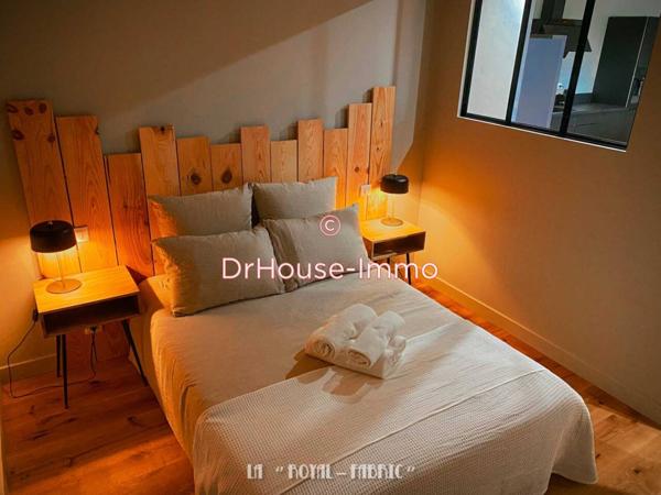 Loft / Atelier à louer 4 pièces de 120 m²