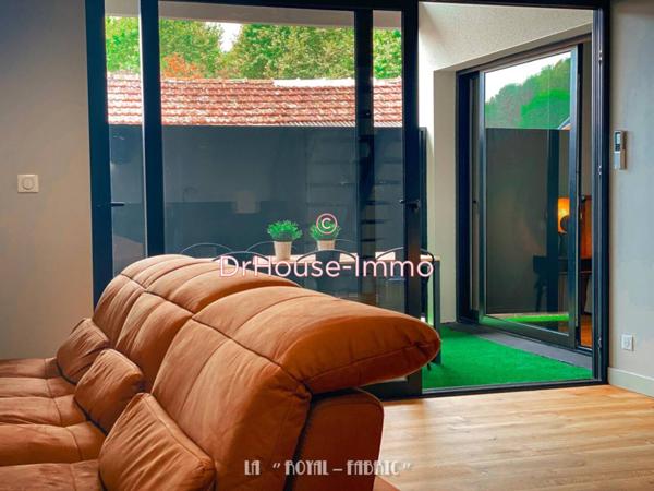 Loft / Atelier à louer 4 pièces de 120 m²