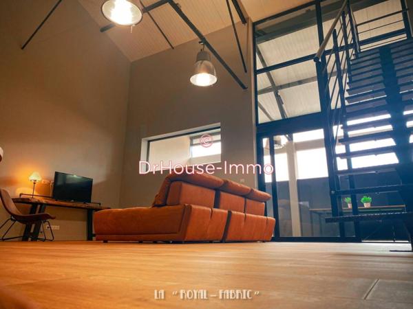 Loft / Atelier à louer 4 pièces de 120 m²