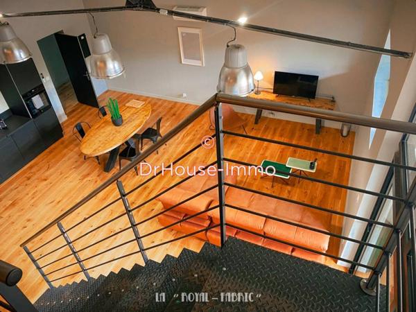 Loft / Atelier à louer 4 pièces de 120 m²