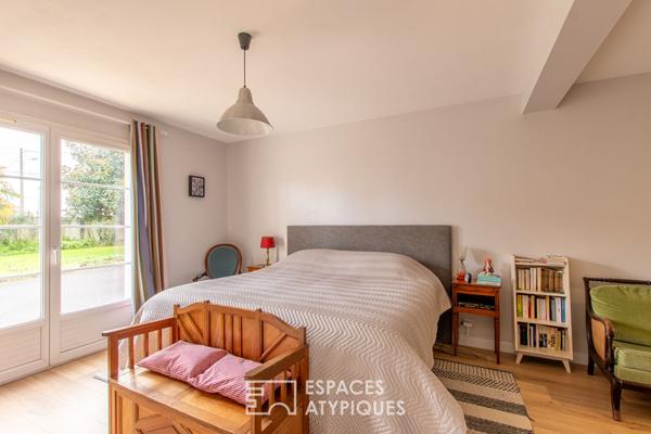 Élégante maison de style néo-provençal avec piscine