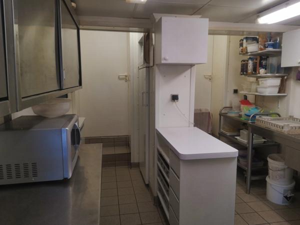 Dpt Orne (61), à vendre BELLOU EN HOULME FDC + Murs Bar restaurant Hôtel