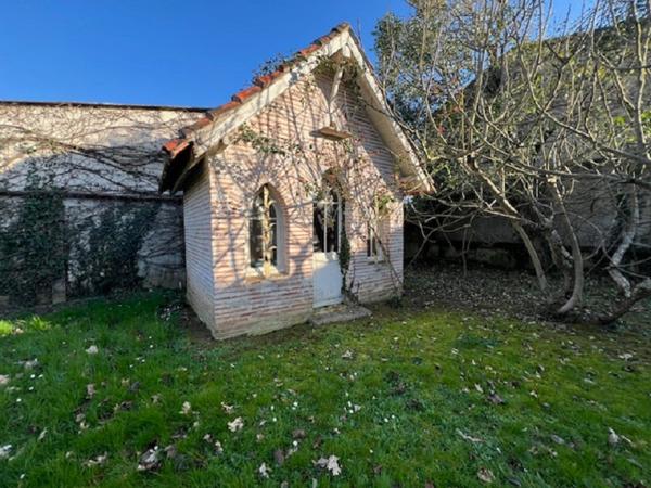 Aiguillon - Maison de maître - 10 pièces principales