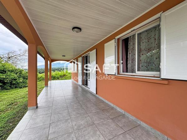 Maison F4 sur grand terrain arboré de 780 m²