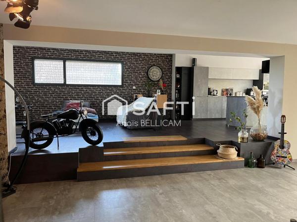 Splendide Maison rénovée de 192 m² sur un terrain de 9 ares