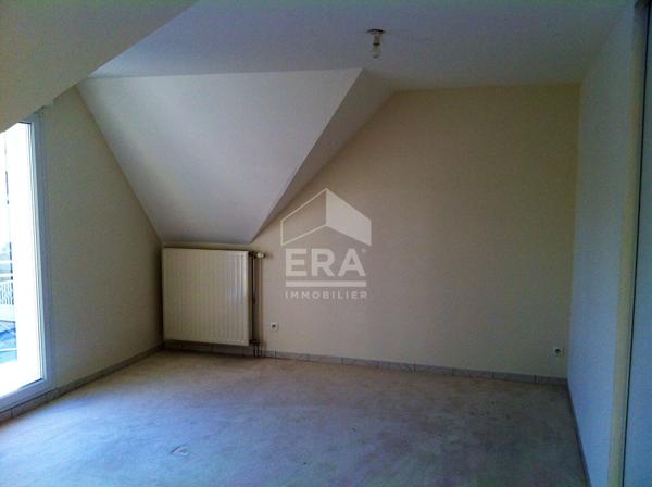 Maison à louer de 6 pièces située à LA CROIX ST OUEN