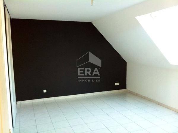 Maison à louer de 6 pièces située à LA CROIX ST OUEN