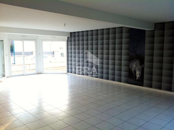 Maison à louer de 6 pièces située à LA CROIX ST OUEN