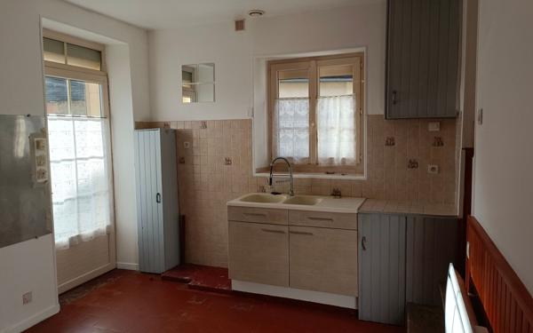 Maison à louer    3 pièces •  Saint-Rémy-du-Val