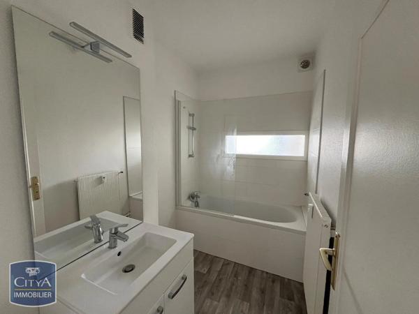 Appartement à louer 3 pièces 77.51m² Seyssinet-Pariset (38170)