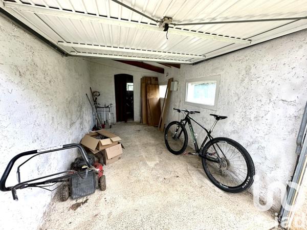 Maison traditionnelle 4 pièces de 103 m² à Bellegarde (30127)