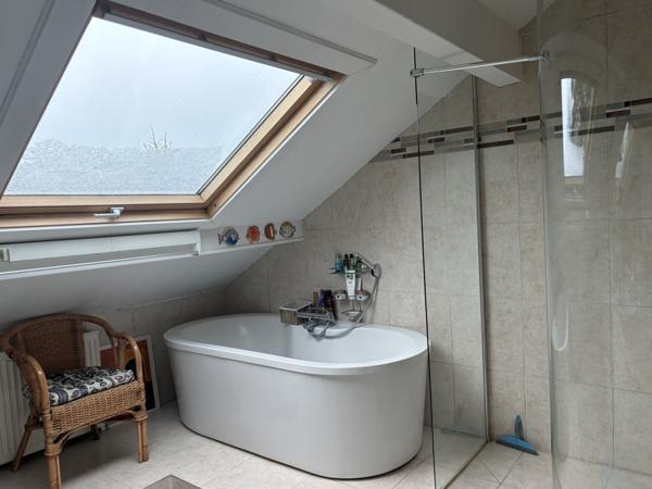 Saint-Priest-la-Marche – Charmante maison avec 3482 m² de terrain dans un hameau calme Saint-Priest-la-Marche (18370)