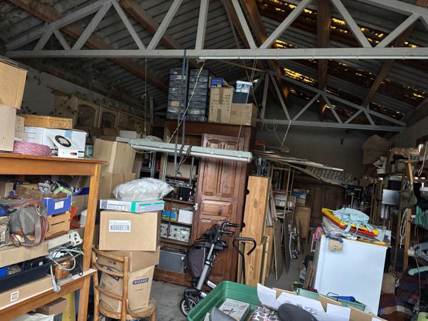 Saint-Priest-la-Marche – Charmante maison avec 3482 m² de terrain dans un hameau calme Saint-Priest-la-Marche (18370)