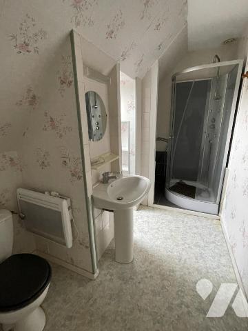 Pavillon sur sous-sol 5 chambres, bureau.