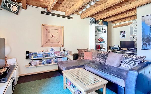 Maison à vendre    6 pièces • 121,46 m2 Valleiry