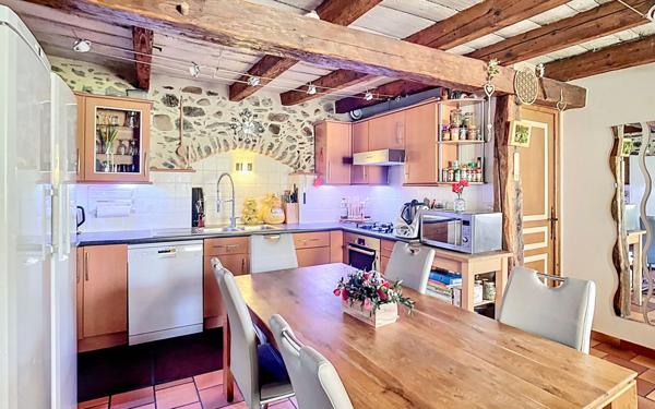 Maison à vendre    6 pièces • 121,46 m2 Valleiry