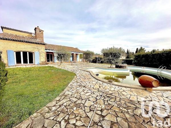 Maison 5 pièces de 152 m² à Marignane (13700)