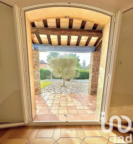 Maison 5 pièces de 152 m² à Marignane (13700)