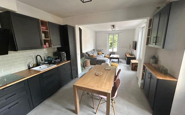 Maison à vendre    6 pièces •  Méry-sur-Oise