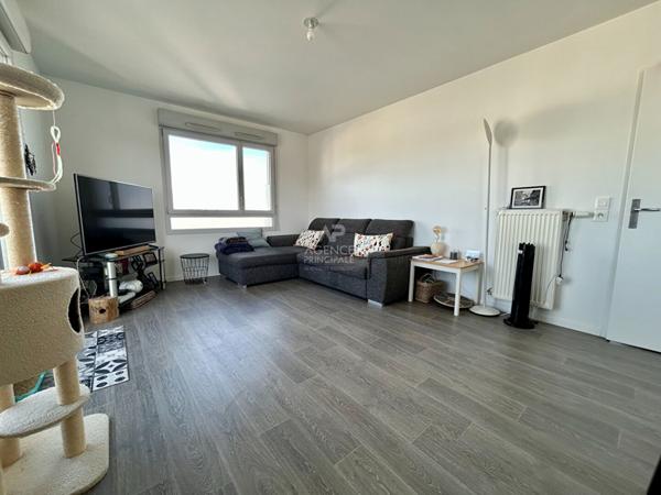 Appartement Poissy 3 pièce(s) 64 m2 €254 000 ** - Référence 8929
