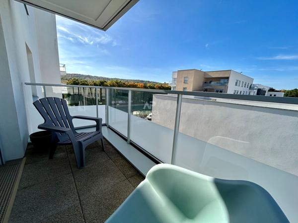 Appartement Poissy 3 pièce(s) 64 m2 €254 000 ** - Référence 8929
