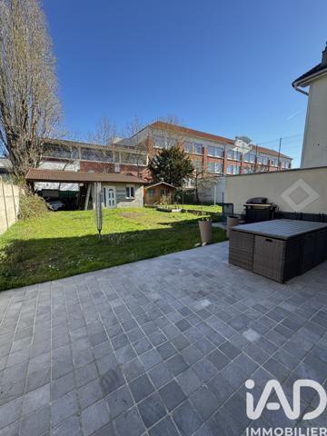 Maison à vendre 5 pièces 116 m² Les Pavillons-sous-Bois