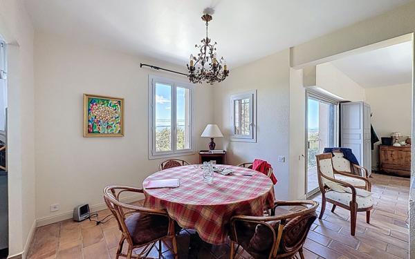 Maison à vendre    4 pièces •  Villeneuve-lès-Avignon