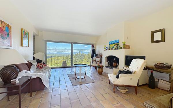 Maison à vendre    4 pièces •  Villeneuve-lès-Avignon