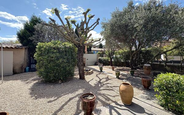 Maison à vendre    4 pièces •  Villeneuve-lès-Avignon