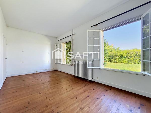 Maison avec beaux espaces - Carbon Blanc