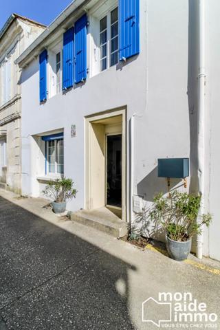 Ile d'Oléron : Maison de Bourg et son garage en annexe