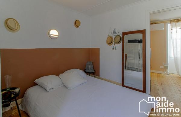 Ile d'Oléron : Maison de Bourg et son garage en annexe