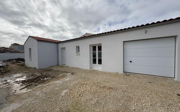 Maison à vendre    5 pièces •  Saint-Pierre-d'Oléron