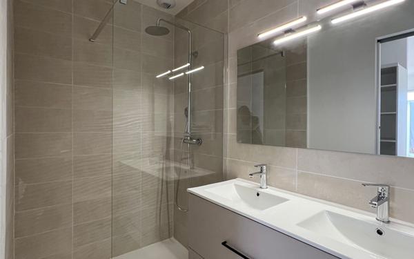 Maison à vendre    5 pièces •  Saint-Pierre-d'Oléron