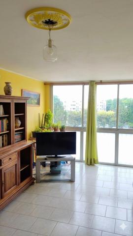 appartement t4 84 m2 env avec place de parking securise