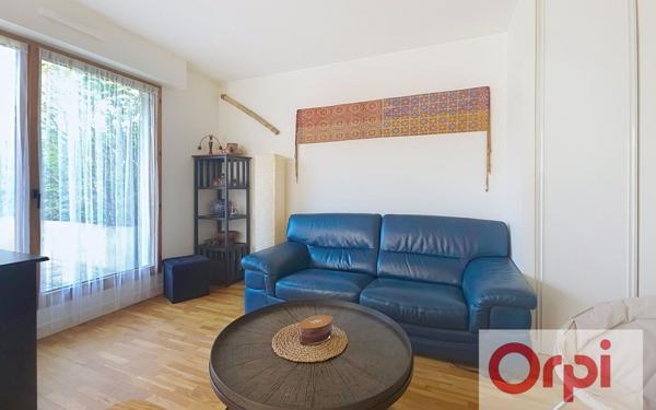 Appartement à vendre    4 pièces • 88,18 m2 Issy-les-Moulineaux