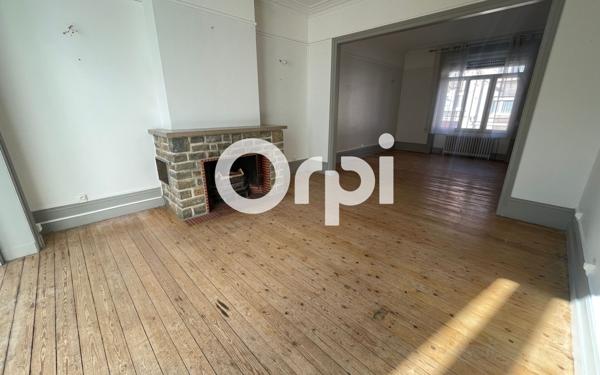 Maison à vendre    12 pièces •  Saint-Martin-Boulogne