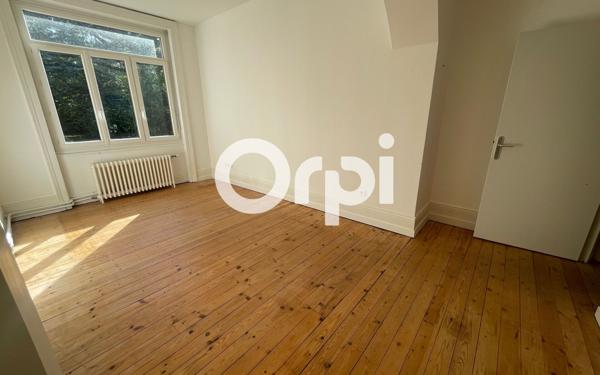 Maison à vendre    12 pièces •  Saint-Martin-Boulogne