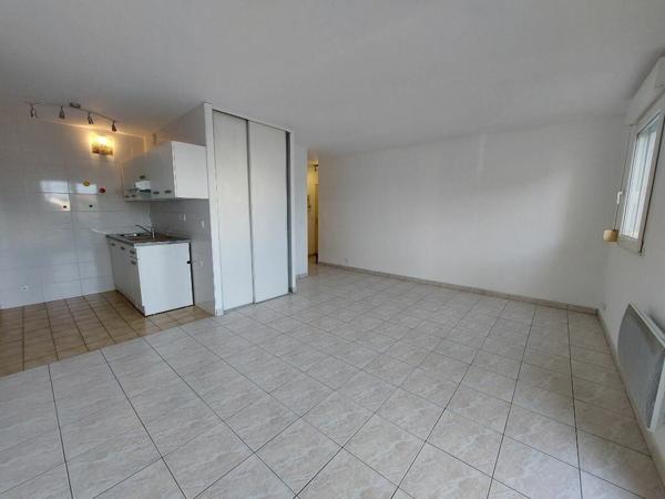 Appartement à louer    1 pièce •  Pontault-Combault