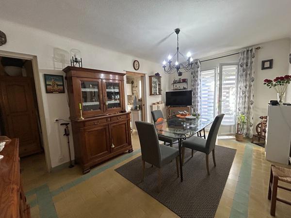MAISON AVEC JARDIN A CARCASSONNE
