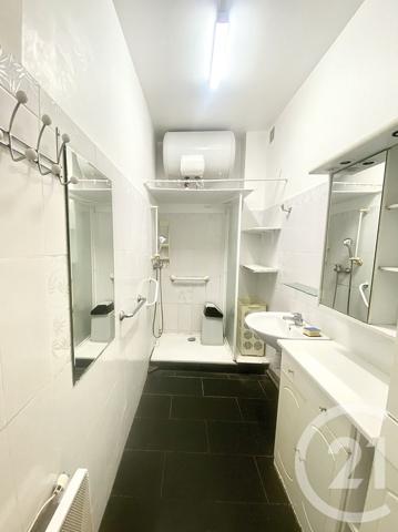 Appartement F2 à vendre  2 pièces - 47,33 m2 PARIS - 75017