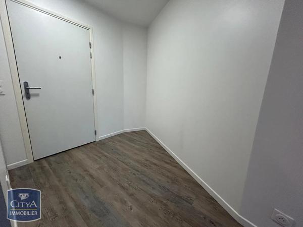 Appartement à louer 2 pièces 42.81m²