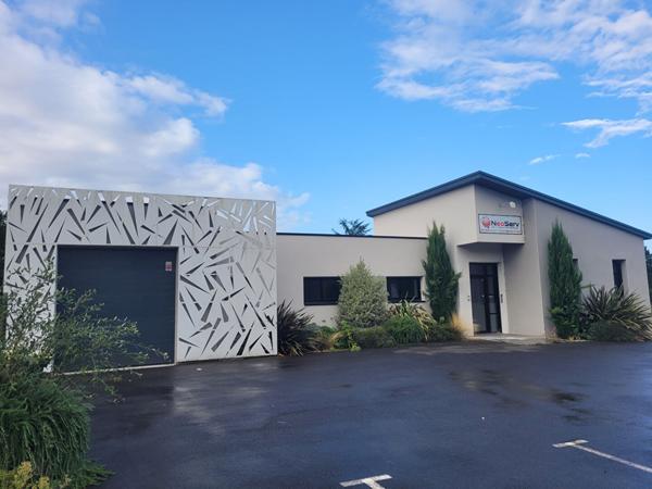 A VENDRE - bureaux Remouillé 207 m²