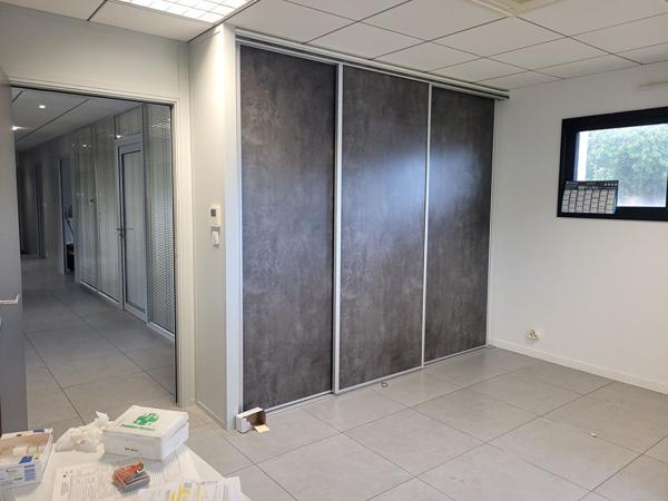 A VENDRE - bureaux Remouillé 207 m²
